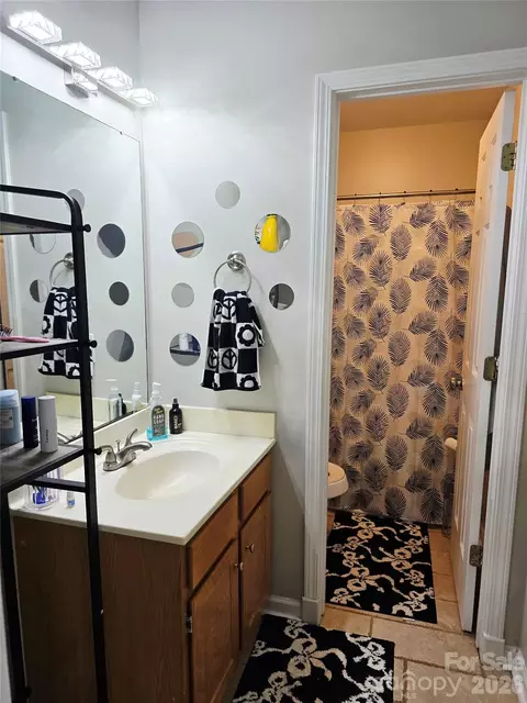 Bath - 3136 Blueberry Dr, Monroe, NC 28110 photo 1 of 1