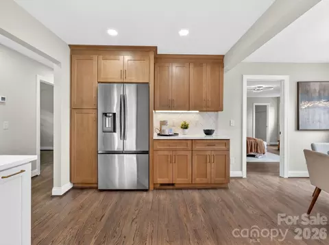 1434 Waddell St, Charlotte, NC 28216