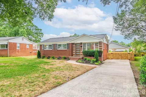 1434 Waddell St, Charlotte, NC 28216