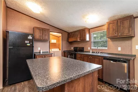 Kitchen - 4510 Mount Hebron Ave, Connelly Springs, NC 28612 photo 3 of 3