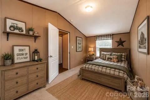 Bedroom - 4510 Mount Hebron Ave, Connelly Springs, NC 28612 photo 4 of 5