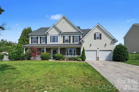 4396 Foxfield Ct, Harrisburg, NC 28075