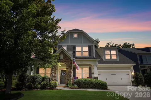 2105 Kinder Oak Dr, Indian Trail, NC 28079