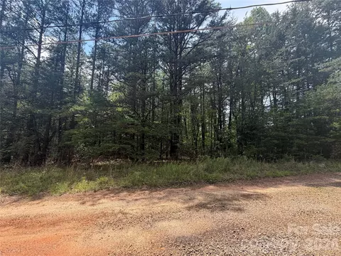 3542 Vilas Rd, Claremont, NC 28610