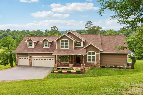 106 Saddle Ridge Dr, Alexander, NC 28701