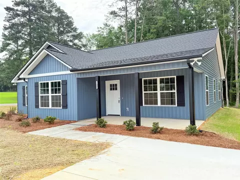 2489 Pineview Dr, Lancaster, SC 29720