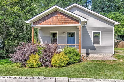 330 Old County Home Rd, Asheville, NC 28806