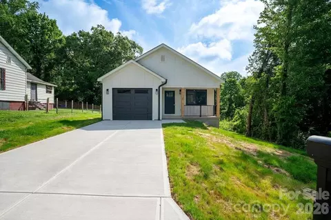 1120 Rosehill Dr, Lincolnton, NC 28092