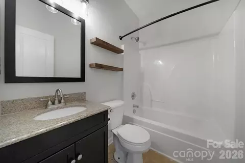 Bath - 8723 Westwind Point Dr, Cornelius, NC 28031 photo 2 of 2