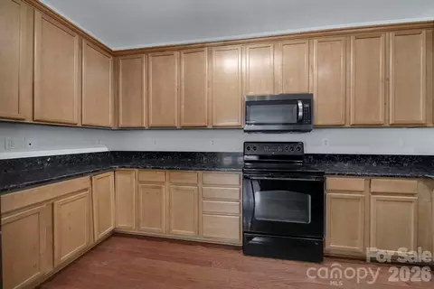 Kitchen - 8723 Westwind Point Dr, Cornelius, NC 28031 photo 3 of 3