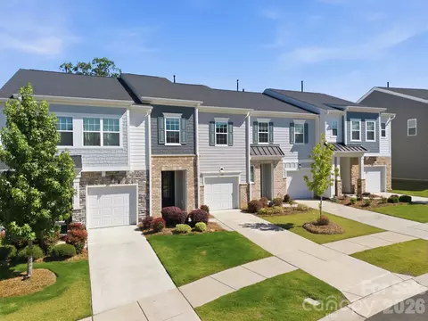 1103 Grays Mill Rd, Charlotte, NC 28215