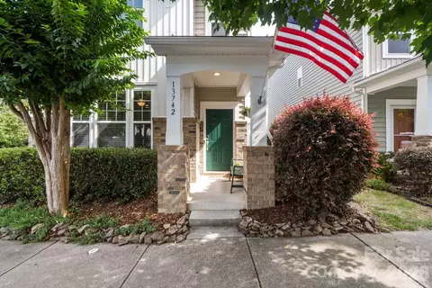 13742 Bonnerby Ct, Huntersville, NC 28078