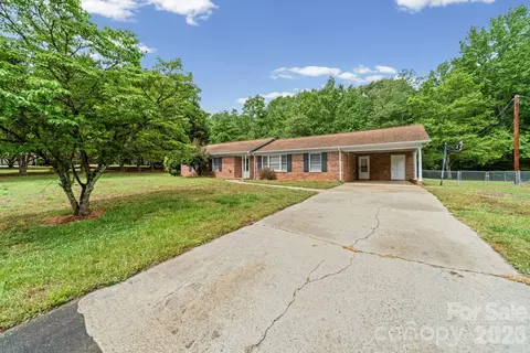 4510 Springview Dr, Monroe, NC 28112