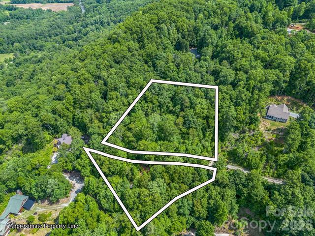 263 Parkway View Ln, Penrose, NC 28766