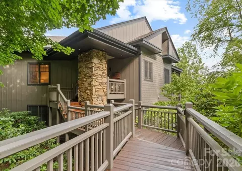 151 Spring Rock D2 Rd #D/2, Burnsville, NC 28714