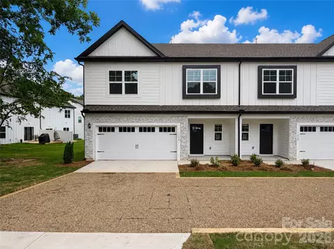 1242 N Sharon Amity Rd, Charlotte, NC 28211
