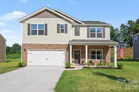 151 Rustling Waters Dr, Mooresville, NC 28117