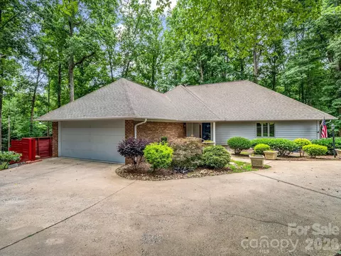 1810 Arbor Way Dr, Shelby, NC 28150