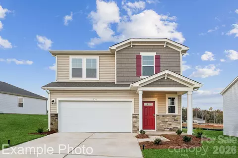 2948 31st Street Ne Ln NE, Hickory, NC 28601