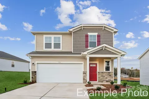 2948 31st Street Ne Ln NE, Hickory, NC 28601