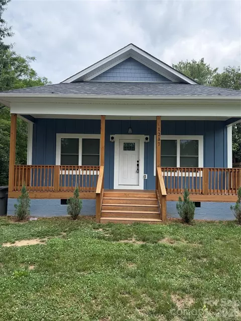 1217 Holland St, Kannapolis, NC 28083