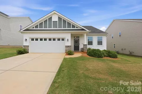 6523 Georgia Oak Rd, Charlotte, NC 28269