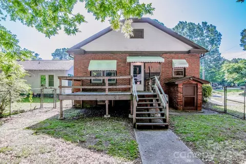 Exterior - 801 4th St, Spencer, NC 28159 photo 3 of 6