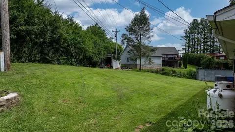 Other - 35 Glendale Dr, Spruce Pine, NC 28777 photo 5 of 17
