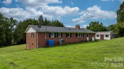Other - 35 Glendale Dr, Spruce Pine, NC 28777 photo 3 of 17