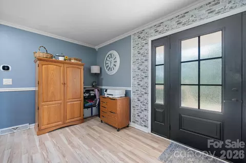 Entry Way - 35 Glendale Dr, Spruce Pine, NC 28777 photo 1 of 1