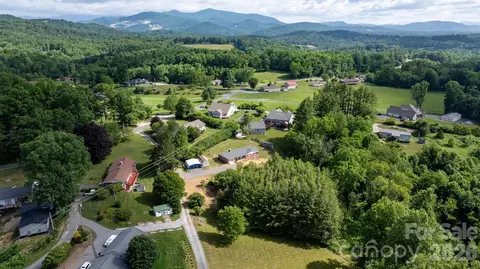 View/Area - 35 Glendale Dr, Spruce Pine, NC 28777 photo 3 of 3