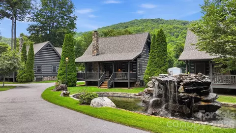 17 Rachels Cir, Maggie Valley, NC 28751
