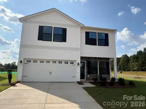 4025 Juno Dr, Charlotte, NC 28215