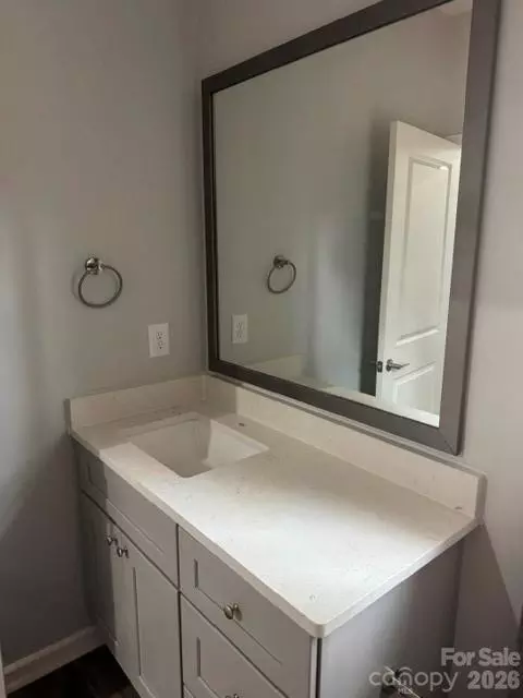Bath - 208 E 15th St, Salisbury, NC 28144 photo 1 of 3