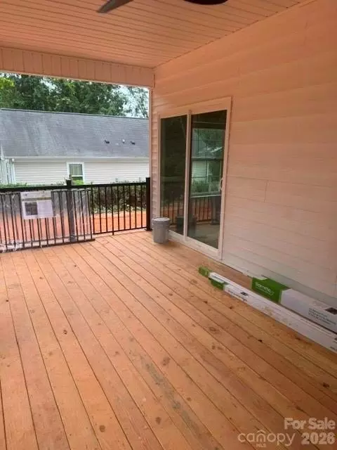Exterior - 208 E 15th St, Salisbury, NC 28144 photo 1 of 2