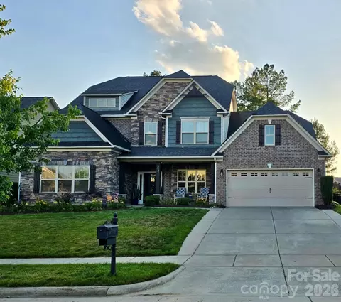 2827 Donegal Dr, Kannapolis, NC 28081