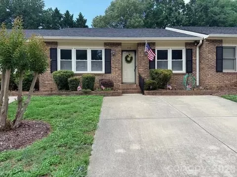 518 Camrose Ne Cir NE, Concord, NC 28025