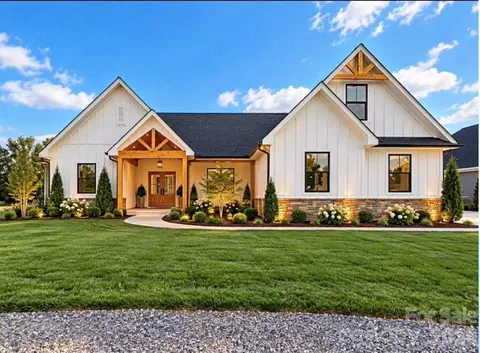17834 Brattain Rd, Locust, NC 28097