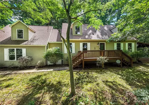 142 Blake Dr, Canton, NC 28716