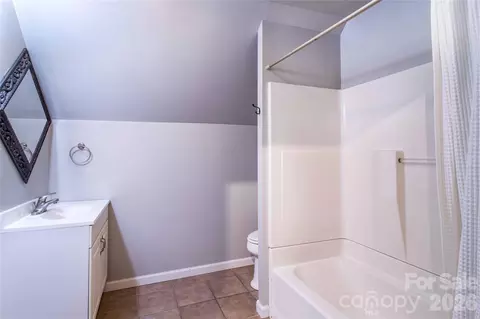 Bath - 142 Blake Dr, Canton, NC 28716 photo 5 of 5