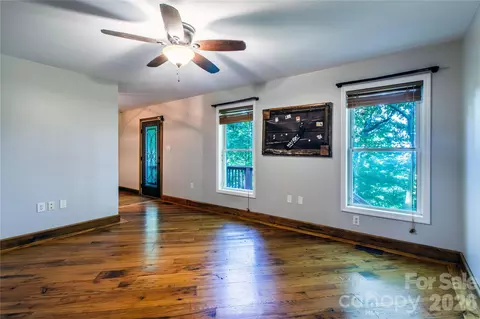 Living - 142 Blake Dr, Canton, NC 28716 photo 1 of 2