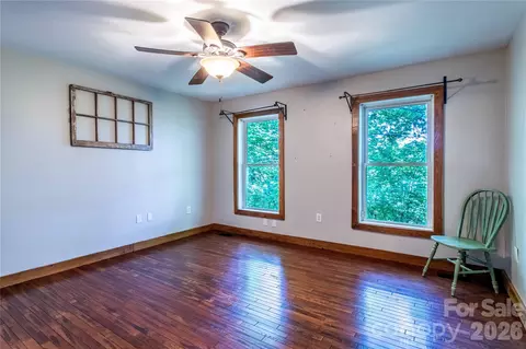 Bedroom - 142 Blake Dr, Canton, NC 28716 photo 1 of 9