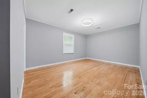 Other - 408 Birch Circle Dr, Hudson, NC 28638 photo 6 of 10