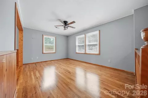 Living - 408 Birch Circle Dr, Hudson, NC 28638 photo 1 of 5