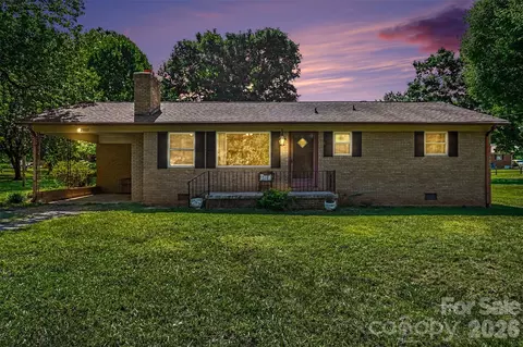2403 Chevaron Dr, Concord, NC 28025