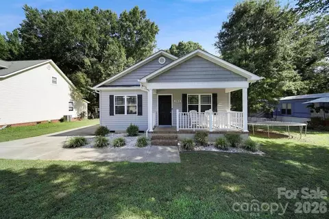 362 Sharpe St, Mooresville, NC 28115