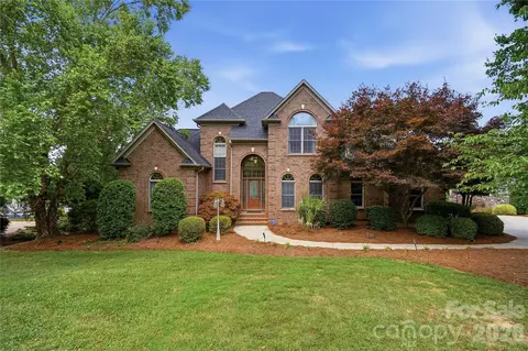 263 Quiet Waters Rd, Belmont, NC 28012