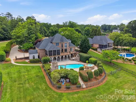 263 Quiet Waters Rd, Belmont, NC 28012