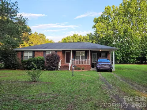 1617 Shampy A Dr #A, Hartsville, SC 29550