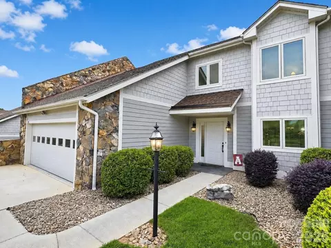 3675 Rock Bridge Ne Dr NE, Conover, NC 28613